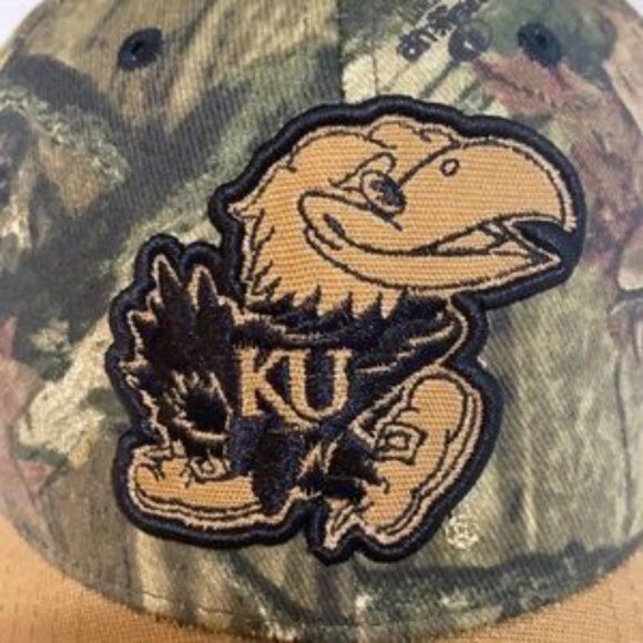 Kansas Hawkeyes Camo Snapback Hat New - Picture 2 of 6